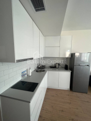 Квартира 3-комн 74.8 м² - Леха і Марії Качинських, Батумі