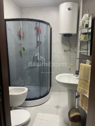 Квартира 2-комн 58.4 м² - Шерифа Хімшіашвілі, Батумі