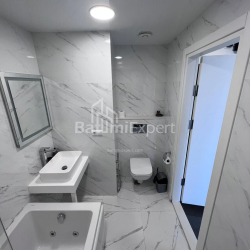Квартира 2-комн 57 м² - Леха і Марії Качинських, Батумі