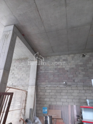Торгівельна площа 128 м² - Ангiса, Батумі