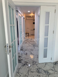 Квартира 2-комн 80 м² - Жиулі Шартава, Батумі