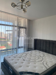 Квартира 2-комн 80 м² - Жиулі Шартава, Батумі
