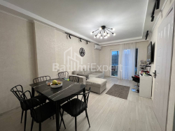 Квартира 3-комн 60 м² - Ангiса, Батумі