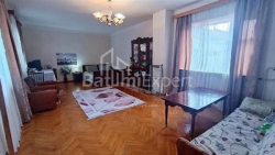 Приватний будинок 4-комн 120 м² - Вахтанга Горгасалі, Батумі