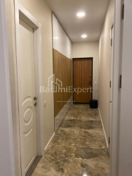 Квартира 4-комн 100 м² - Еквтіме Такаішвілі, Батумі