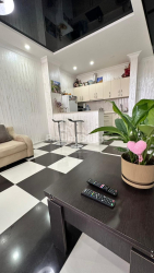 Квартира 2-комн 62 м² - Шалва Інасаридзе, Батумі