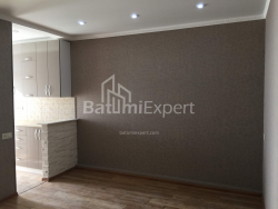 Квартира 2-комн 43 м² - Юсуфа Кобаладзе, Батумі