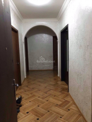 Квартира 5-комн 110 м² - Іллі Чавчавадзе, Батумі