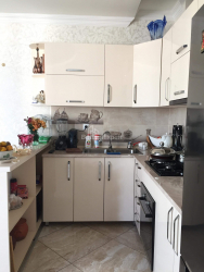 Квартира 2-комн 67 м² - Шалва Інасаридзе, Батумі