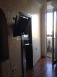 Квартира 2-комн 49 м² - Еквтіме Такаішвілі, Батумі