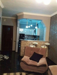 Квартира 3-комн 62 м² - Іллі Чавчавадзе, Батумі