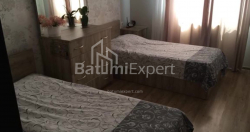 Квартира 3-комн 62 м² - Вахтанга Горгасалі, Батумі