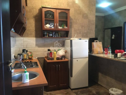Квартира 2-комн 46 м² - Хайдара Абашидзе, Батумі