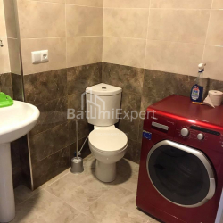 Квартира 2-комн 52 м² - Oлександра Пушкiна, Батумі