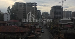 Квартира 3-комн 55 м² - Ладо Гудіашвілі, Батумі