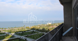 Квартира 172.2 м² - Леха і Марії Качинських, Батумі, Грузія