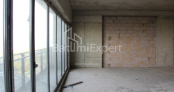 Квартира 75.57 м² - Леха і Марії Качинських, Батумі, Грузія