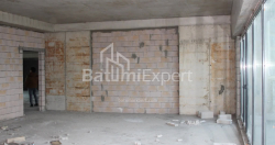 Квартира 75.57 м² - Леха і Марії Качинських, Батумі, Грузія