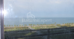 Квартира 75.57 м² - Леха і Марії Качинських, Батумі, Грузія