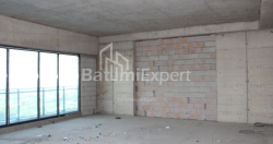 Квартира 75.57 м² - Леха і Марії Качинських, Батумі, Грузія