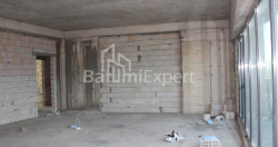 Квартира 75.57 м² - Леха і Марії Качинських, Батумі, Грузія
