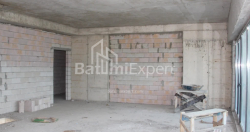 Квартира 75.57 м² - Леха і Марії Качинських, Батумі, Грузія