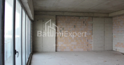 Квартира 75.57 м² - Леха і Марії Качинських, Батумі, Грузія