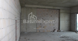 Квартира 75.75 м² - Леха і Марії Качинських, Батумі, Грузія
