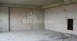 Квартира 75.75 м² - Леха і Марії Качинських, Батумі, Грузія
