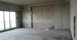 Квартира 75.75 м² - Леха і Марії Качинських, Батумі, Грузія