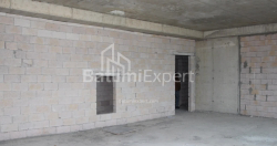 Квартира 75.75 м² - Леха і Марії Качинських, Батумі, Грузія
