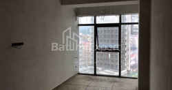 Квартира 3-комн 131 м² - Шерифа Хімшіашвілі, Батумі