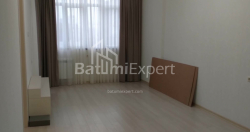 Квартира 66.8 м² - Юсуфа Кобаладзе, Батумі, Грузія