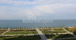 Квартира 75.75 м² - Леха і Марії Качинських, Батумі, Грузія