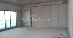 Квартира 75.75 м² - Леха і Марії Качинських, Батумі, Грузія
