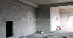 Квартира 89.15 м² - Леха і Марії Качинських, Батумі, Грузія