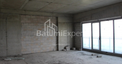 Квартира 75.75 м² - Леха і Марії Качинських, Батумі, Грузія