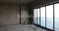Квартира 75.75 м² - Леха і Марії Качинських, Батумі, Грузія