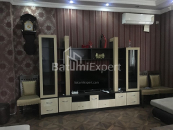Квартира 4-комн 160 м² - Зураба Горгiладзе, Батумі