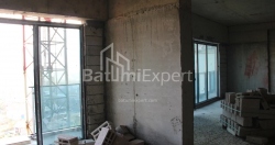 Квартира 89.15 м² - Леха і Марії Качинських, Батумі, Грузія