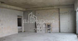 Квартира 75.75 м² - Леха і Марії Качинських, Батумі, Грузія