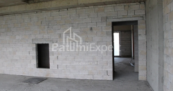 Квартира 75.75 м² - Леха і Марії Качинських, Батумі, Грузія