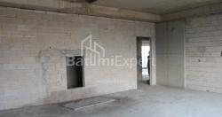 Квартира 63.24 м² - Леха і Марії Качинських, Батумі, Грузія