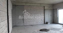 Квартира 75.75 м² - Леха і Марії Качинських, Батумі, Грузія