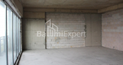 Квартира 75.75 м² - Леха і Марії Качинських, Батумі, Грузія