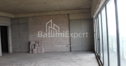 Квартира 75.75 м² - Леха і Марії Качинських, Батумі, Грузія