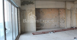 Квартира 2-комн 173 м² - Леха і Марії Качинських, Батумі